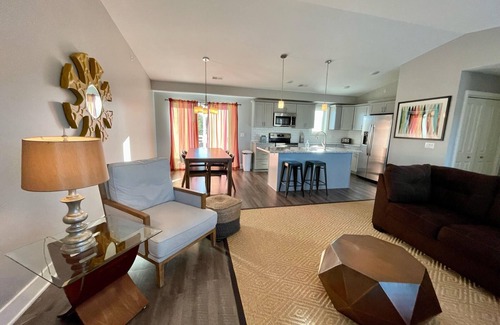 Douglas Condominio | 2 bedroom/2 bath with pool access