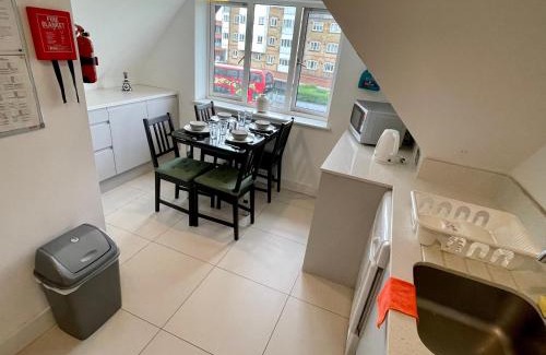 London Borough of Bromley Apartamento | 2 Bedroom 2 bathroom Apartment 8 including free parking