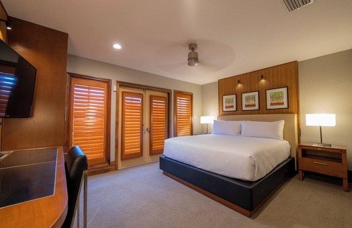 Florida Central Atlantic Coast Complejo | ADA 2-Bedroom with Stunning Bay Views