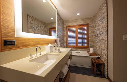 Florida Central Atlantic Coast Complejo | ADA 2-Bedroom with Stunning Bay Views