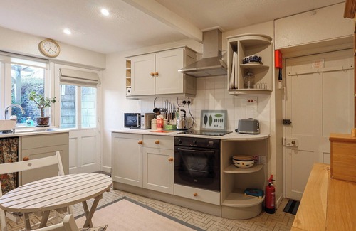 Lechlade Cabaña | Alojamiento de 2 habitaciones en Lechlade-on-Thames