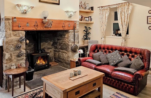 Gwynedd- Snowdonia Cabaña | 2 bedroom accommodation in Capel Curig, near Betws-Y-Coded