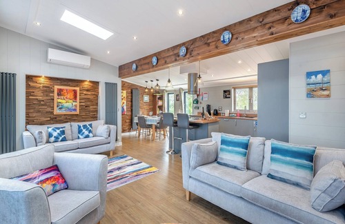 Frognall Cabaña | Alojamiento de 2 habitaciones en Tallington Lakes