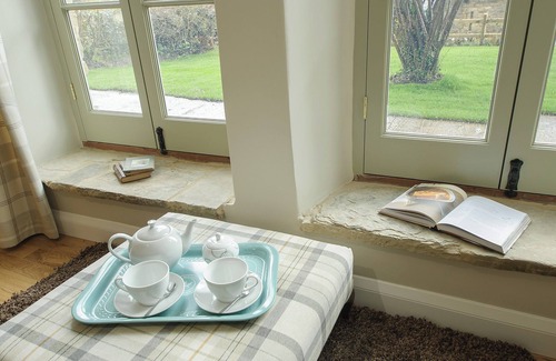 Chipping Norton Cabaña | Alojamiento de 2 habitaciones en Middle Barton, near Chipping Norton