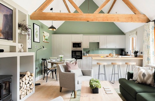 Fair Oak Green Cabaña | Alojamiento de 2 habitaciones en Bramley, near Tadley