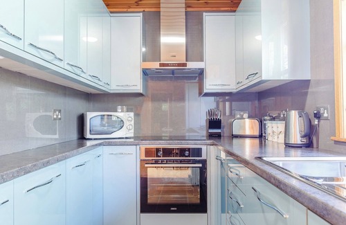 St. Columb Major Cabaña | Alojamiento de 2 habitaciones en Trevarren, near Newquay