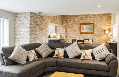 Overton-on-dee Cabaña | 2 bedroom accommodation in Eyton Wrexham