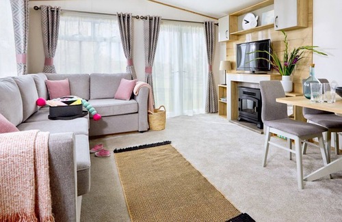 Wesham Casa | 2 bedroom accommodation in Mowbreck Park