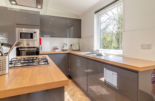 Woolverstone Cabina | 2 bedroom accommodation in Woolverstone, Ipswich
