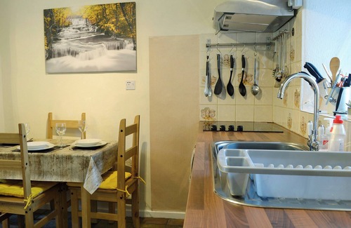 Cwmtirmynach Cabaña | Alojamiento de 2 habitaciones en Ysbyty Ifan, near Betws-y-Coed
