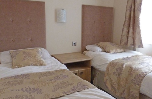Linton Cabina | 2 bedroom accommodation in Swadlincote, Nr Ashby-de-la-Zouch