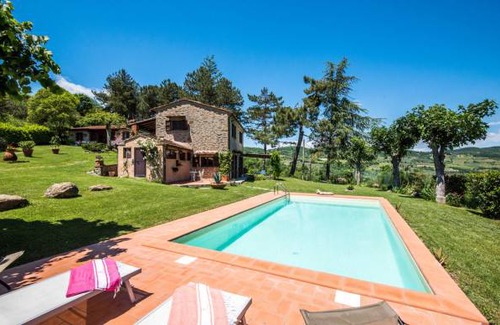 Capolona Casa | 120 m² Casa ∙ 2 habitaciones ∙ 5 personas