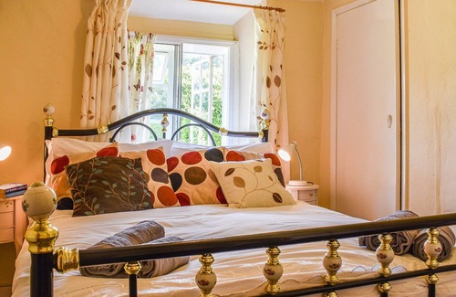 Leominster Cabaña | 2 bedroom accommodation in Stoke Prior, near Leominster