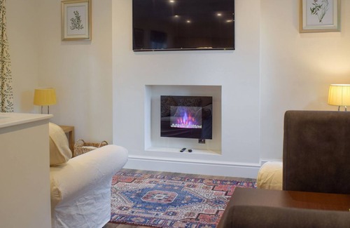 Llanfyllin Cabaña | 2 bedroom accommodation in Llanfyllin