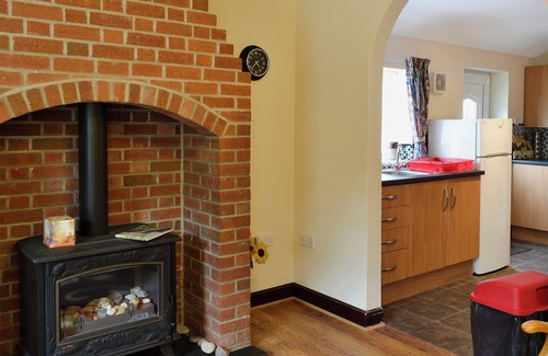 Rhyd-y-foel Cabaña | Alojamiento de 2 habitaciones en Dolwen, near Betws-yn-Rhos, Abergele
