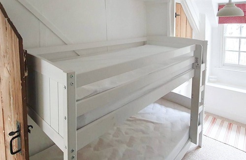 Little Petherick Cabaña | 2 bedroom accommodation in Little Petherick, near Padstow