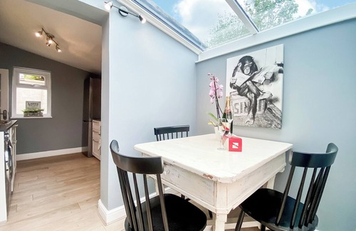 Warminster Cabaña | Alojamiento de 2 habitaciones en Codford, near Warminster