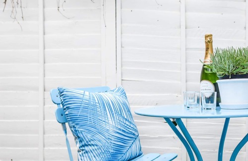 Winchester Cabaña | 2 bedroom accommodation in Winchester