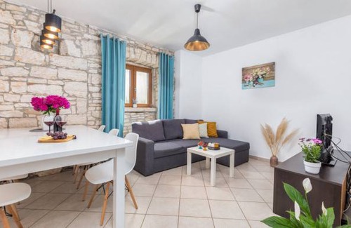 Rezanci Casa | 70 m² Casa ∙ 2 habitaciones ∙ 6 personas
