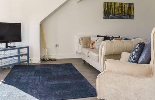 Droitwich Cabaña | 2 bedroom accommodation in Elmbridge