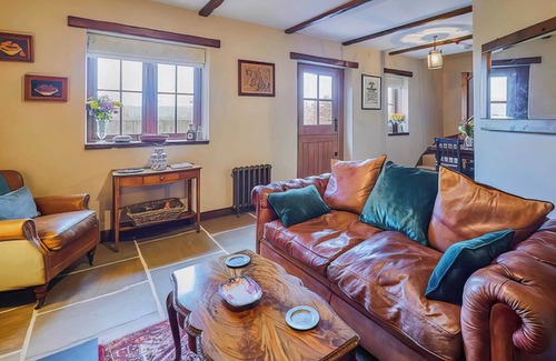 Llangadog Cabaña | 2 bedroom accommodation in Llangadog