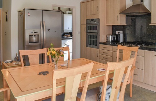 Lowestoft Cabaña | Alojamiento de 2 habitaciones en Gunton St. Peter, near Lowestoft