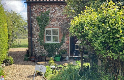 Helhoughton Cabaña | Alojamiento de 2 habitaciones en Helhoughton, near Fakenham