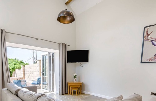 Fownhope Cabaña | 2 bedroom accommodation in Mordiford, near Hereford