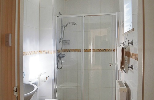 Paignton Cabaña | Alojamiento de 2 habitaciones en Collaton St Mary, near Paignton
