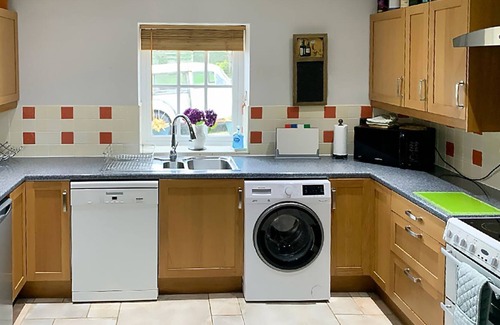 Kilmory Cabaña | 2 bedroom accommodation in Sliddery