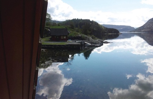 Hyllestad Casa | Alojamiento de 2 habitaciones en Hyllestad