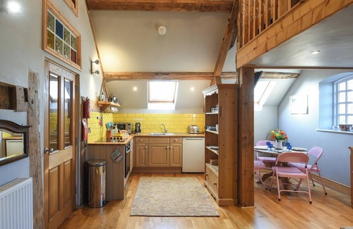 Pontesbury Cabaña | Alojamiento de 2 habitaciones en Hanwood