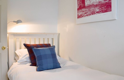 Scawton Cabaña | 2 bedroom accommodation in Terrington, near Claxton