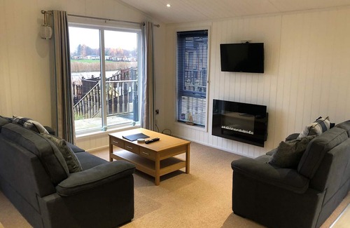 Wisbech Chalet De Esquí | 2 bedroom accommodation in Wisbech