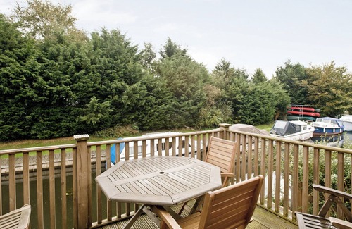 Smallburgh Cabaña | Alojamiento de 2 habitaciones en Wayford Bridge, near Stalham