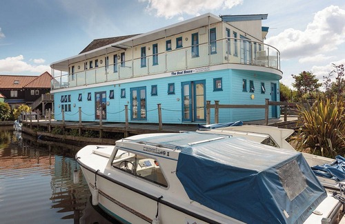 Hoveton Cabaña | Alojamiento de 2 habitaciones en Wroxham, near Norwich