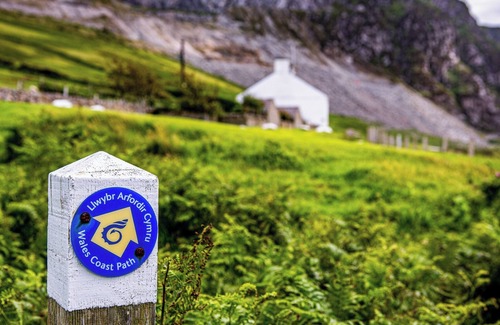 Trefor Cabaña | Alojamiento de 2 habitaciones en Trefor