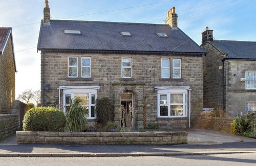 Aislaby Cabaña | 2 bedroom accommodation in Sleights, near Whitby