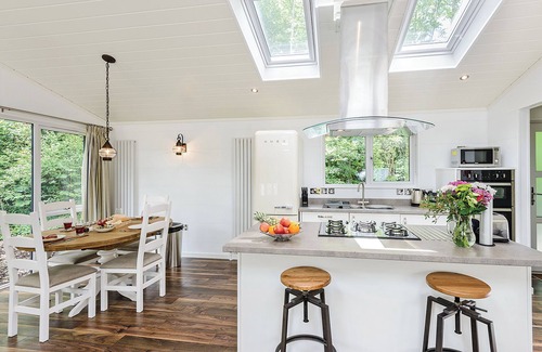 Ryde Chalet De Esquí | Alojamiento de 2 habitaciones en Wootton Bridge, Nr Cowes