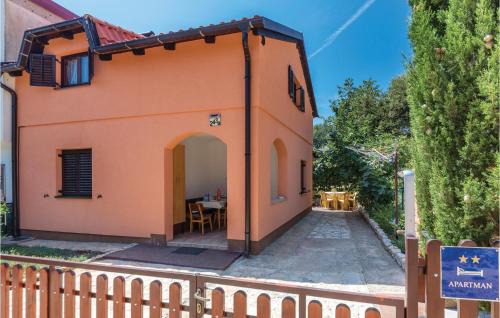 Pavicini Apartamento | 2 Bedroom Amazing Apartment In Pavicini
