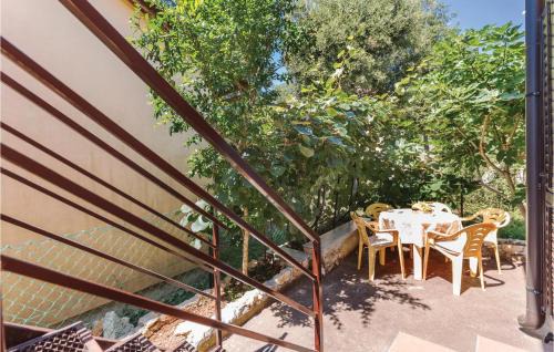 Pavicini Apartamento | 2 Bedroom Amazing Apartment In Pavicini