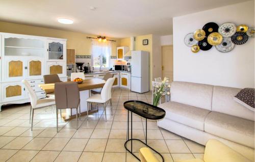 Chassiers Casa | 2 Bedroom Amazing Home In Chassiers