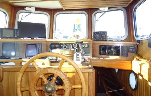 Wismar Alquiler De Eote | 2 Bedroom Amazing Ship In Wismar