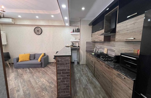 Saburtalo Apartamento | 2-Bedroom Apartment at Jikia Green Complex-Central Tbilisi