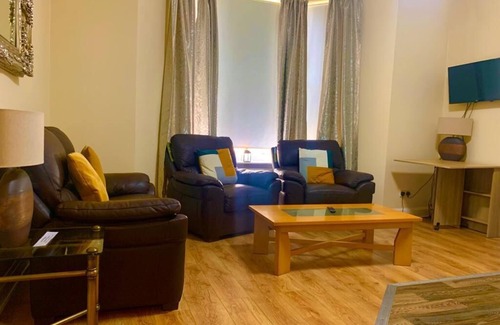 Wallasey Apartamento | 2 Bedroom Apartment - Clarendon 69