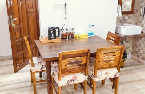 Ranchi Apartamento | 2-bedroom apartment in charming Ranchi with AC, WiFi for family and solo visitor
