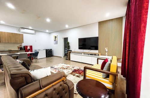 Cathedral Hill Apartamento | 2-bedroom apartment in enjoyable Lusaka's Buckley with WiFi, AC and Backup Power