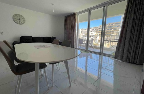 Mellieha Apartamento | 2 bedroom Apartment in Mellieha with Sea Views and Close to all Amenities