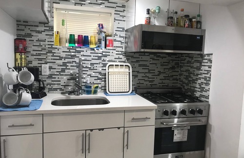 Queens Apartamento | 2-bedroom apartment steps to Flushing Meadows-Corona Park