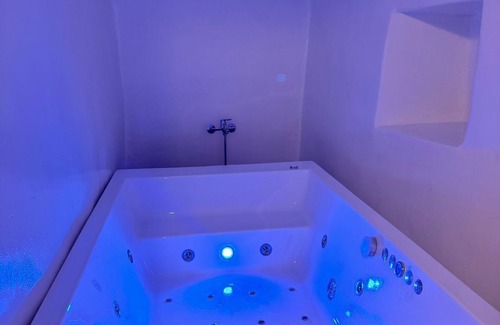 Ios Apartamento | 2-bedroom apartment with Jacuzzi in Ios